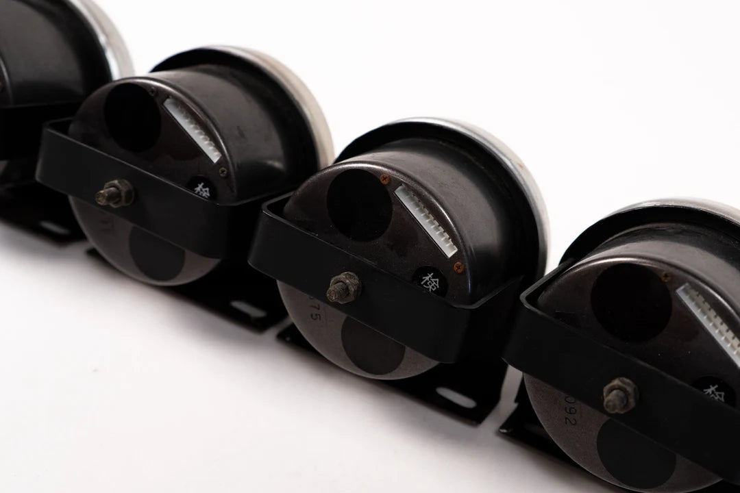 HKS ダイレクトブライトメーター 60mm / ネイビー 4連メーターセット