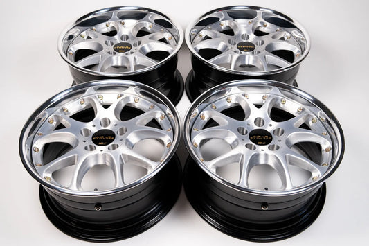 SSR Agle Strusse 17インチ 8.5J +35, 9J +37 (5穴/PCD114.3)