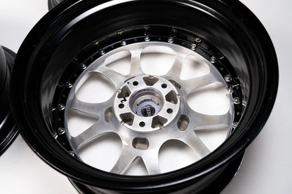 SSR Agle Strusse 17インチ 8.5J +35, 9J +37 (5穴/PCD114.3)