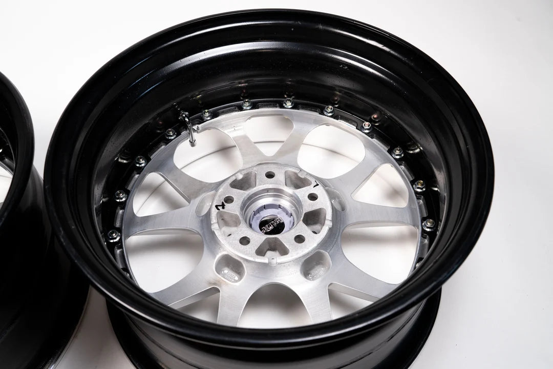 SSR Agle Strusse 17インチ 9J +3 (5穴 114.3) 2本セット