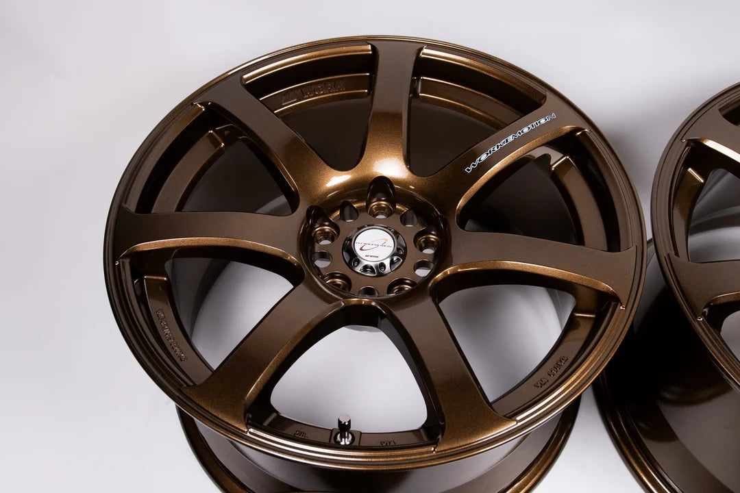 WORK Emotion XT7 18インチ 9.5J +38、8.5J +38 (5x114.3)
