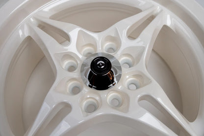 SSRタイプX 15インチ 7J +35 (4x100 / 4x114.3)