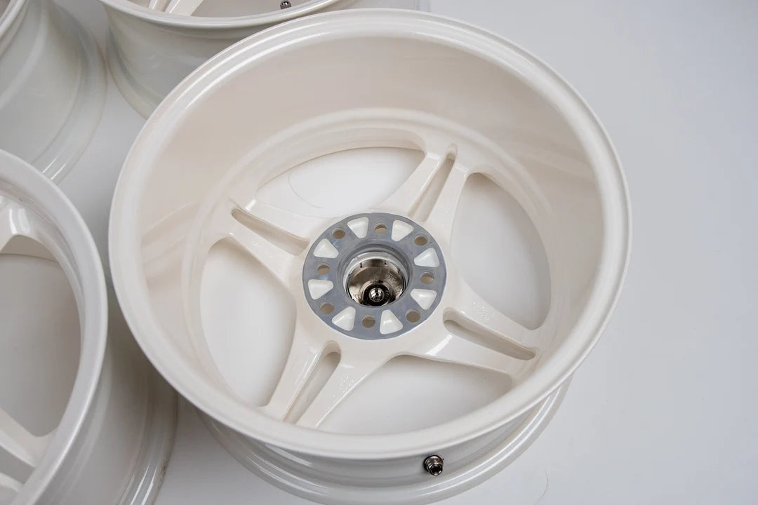 SSRタイプX 15インチ 7J +35 (4x100 / 4x114.3)