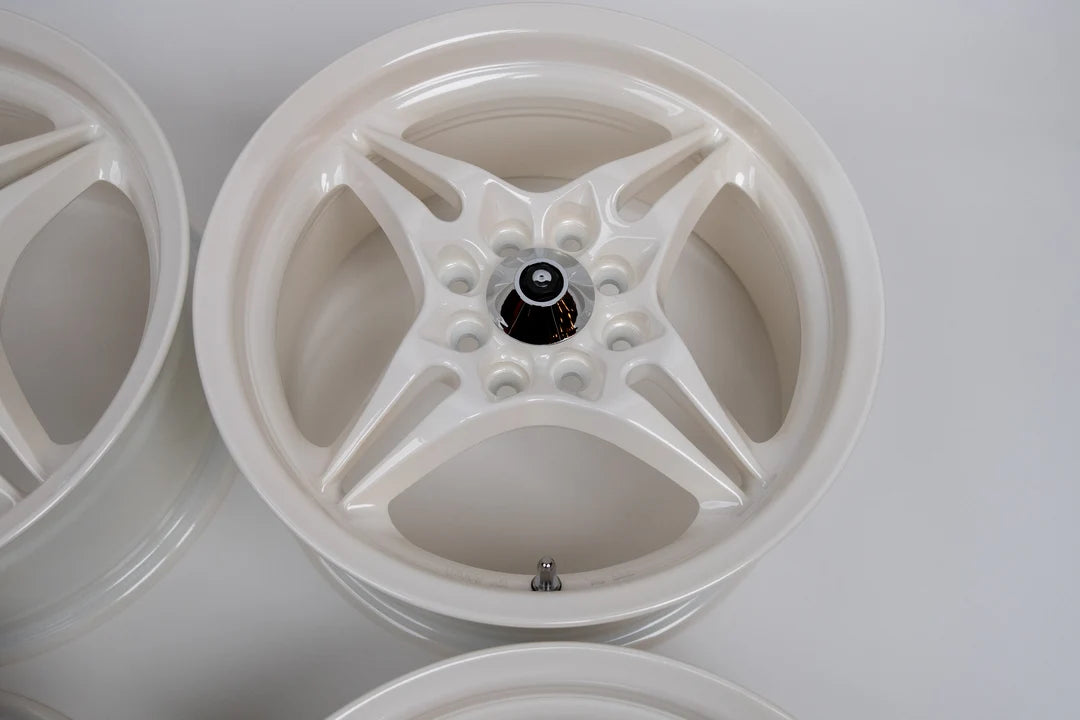 SSRタイプX 15インチ 7J +35 (4x100 / 4x114.3)