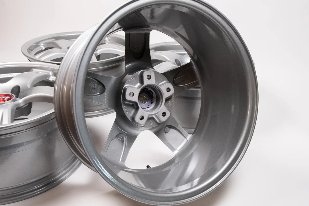 CST Precedeo Hyper 01 17インチ 8J +30 (5x114.3)
