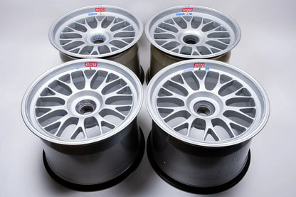 BBS RE022 / RE629 18インチ 13J マグネシウム センターロックホイール