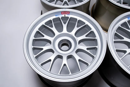BBS RE022 / RE629 18インチ 13J マグネシウム センターロックホイール