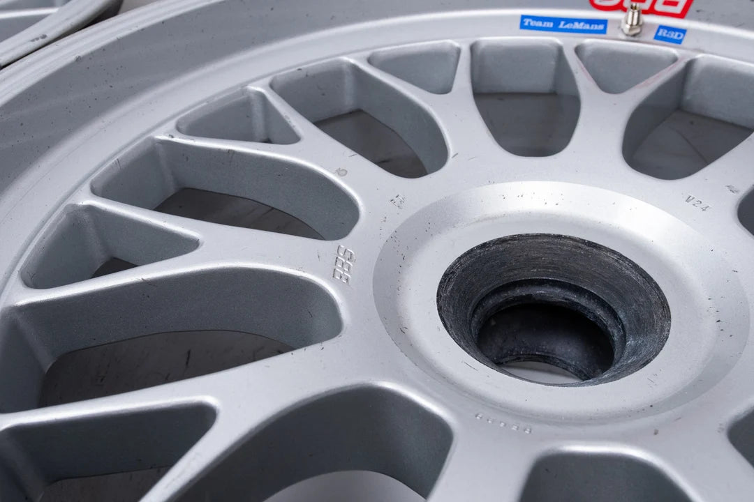 BBS RE022 / RE629 18インチ 13J マグネシウム センターロックホイール